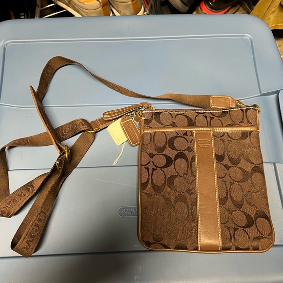 Coach Handbags - Coach crossbody